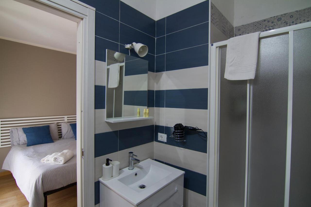 Le Stanze Di Adele Bed & Breakfast L'Aquila Bagian luar foto