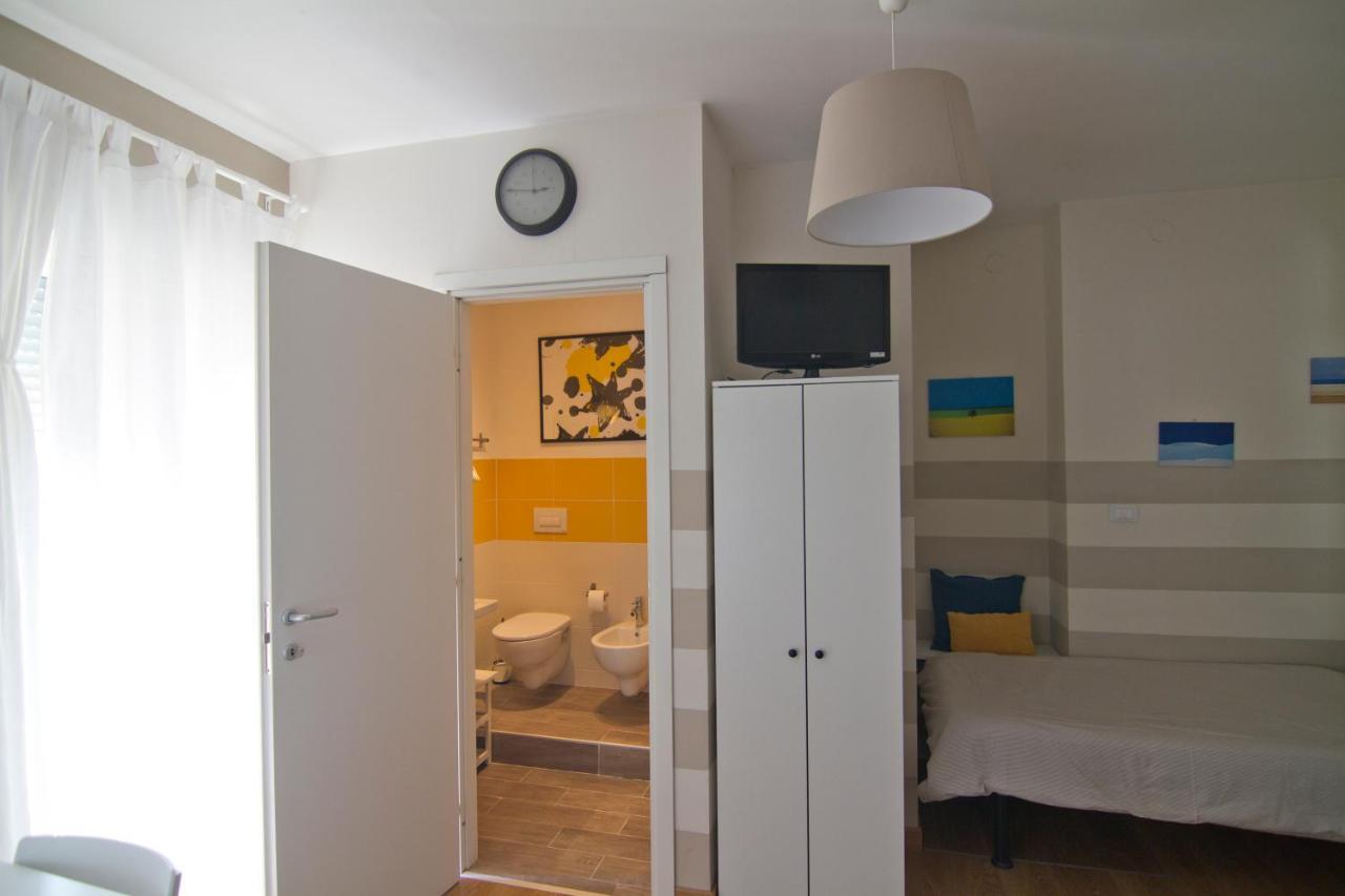 Le Stanze Di Adele Bed & Breakfast L'Aquila Bagian luar foto